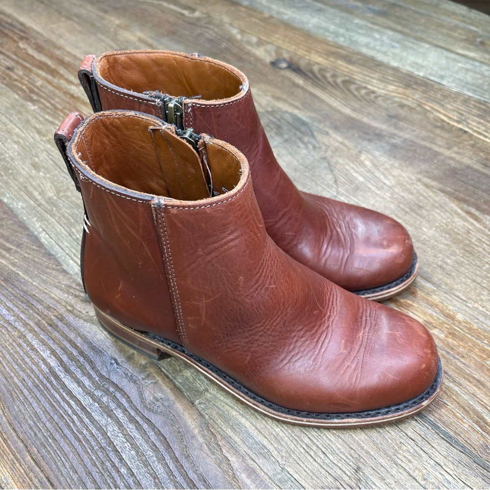 Helm Women’s The Pablo Brown Leather Boots Size 6
